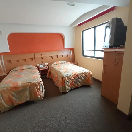 Hotel Terminal De Πουέμπλα Εξωτερικό φωτογραφία