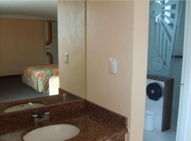 Hotel Terminal De Πουέμπλα Εξωτερικό φωτογραφία